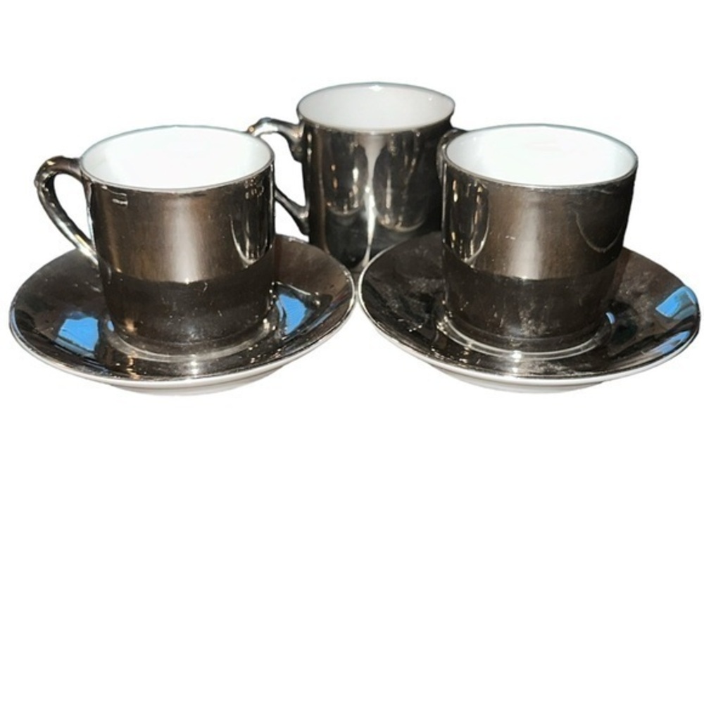 Fitz and Floyd vintage Silver Espresso Tea‎ Cups With Saucers. Set of two.​
